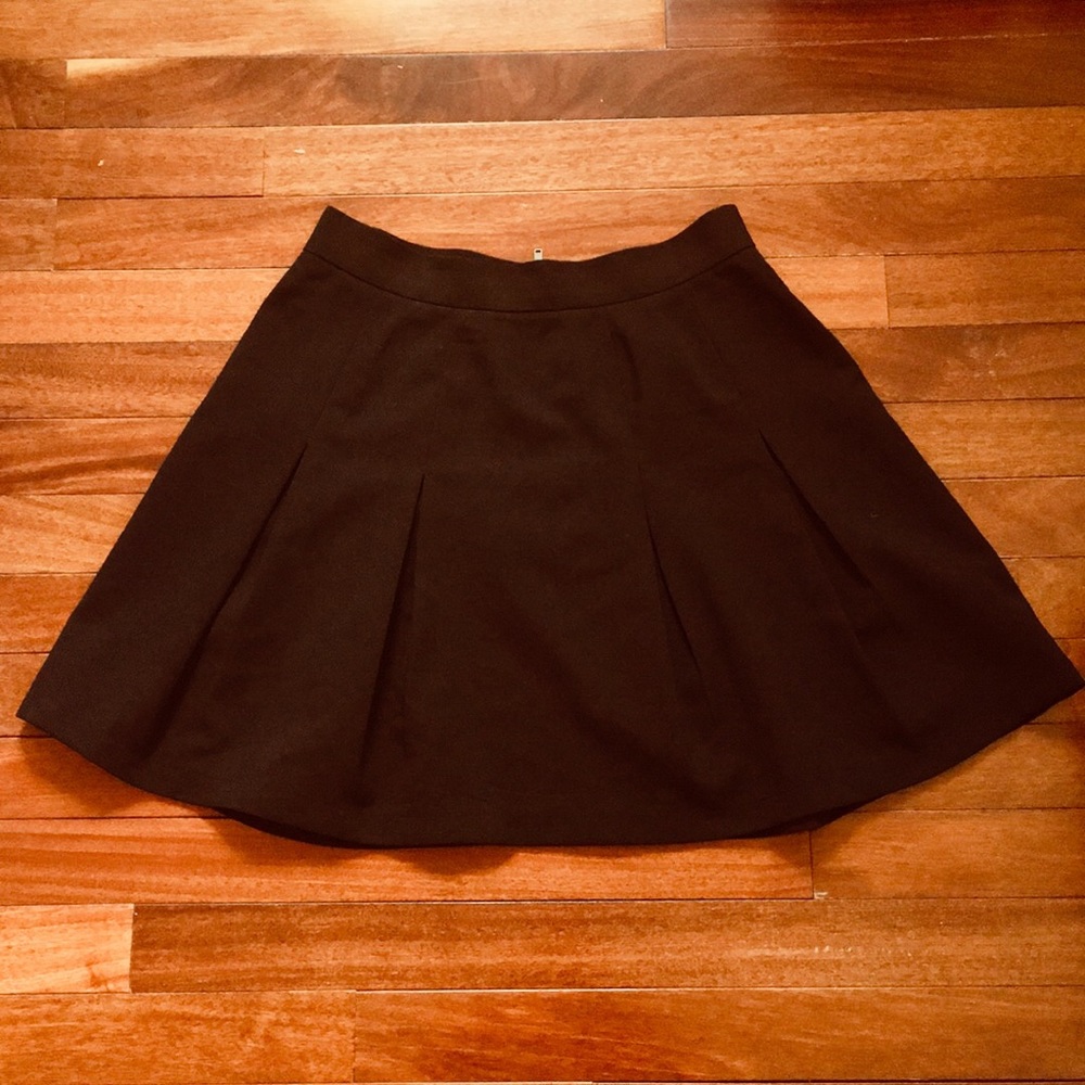 Black Box Pleat Skirt